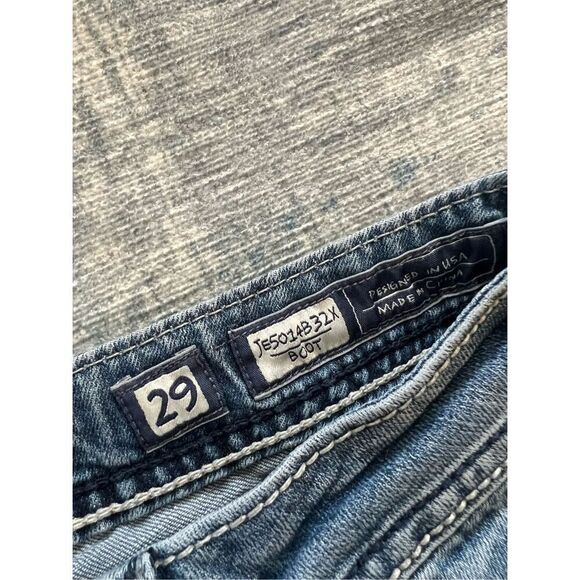 Miss Me Ripped Distressed Rhinestone Embroidered Boot Cut Jeans 29 - Picture 3 of 8